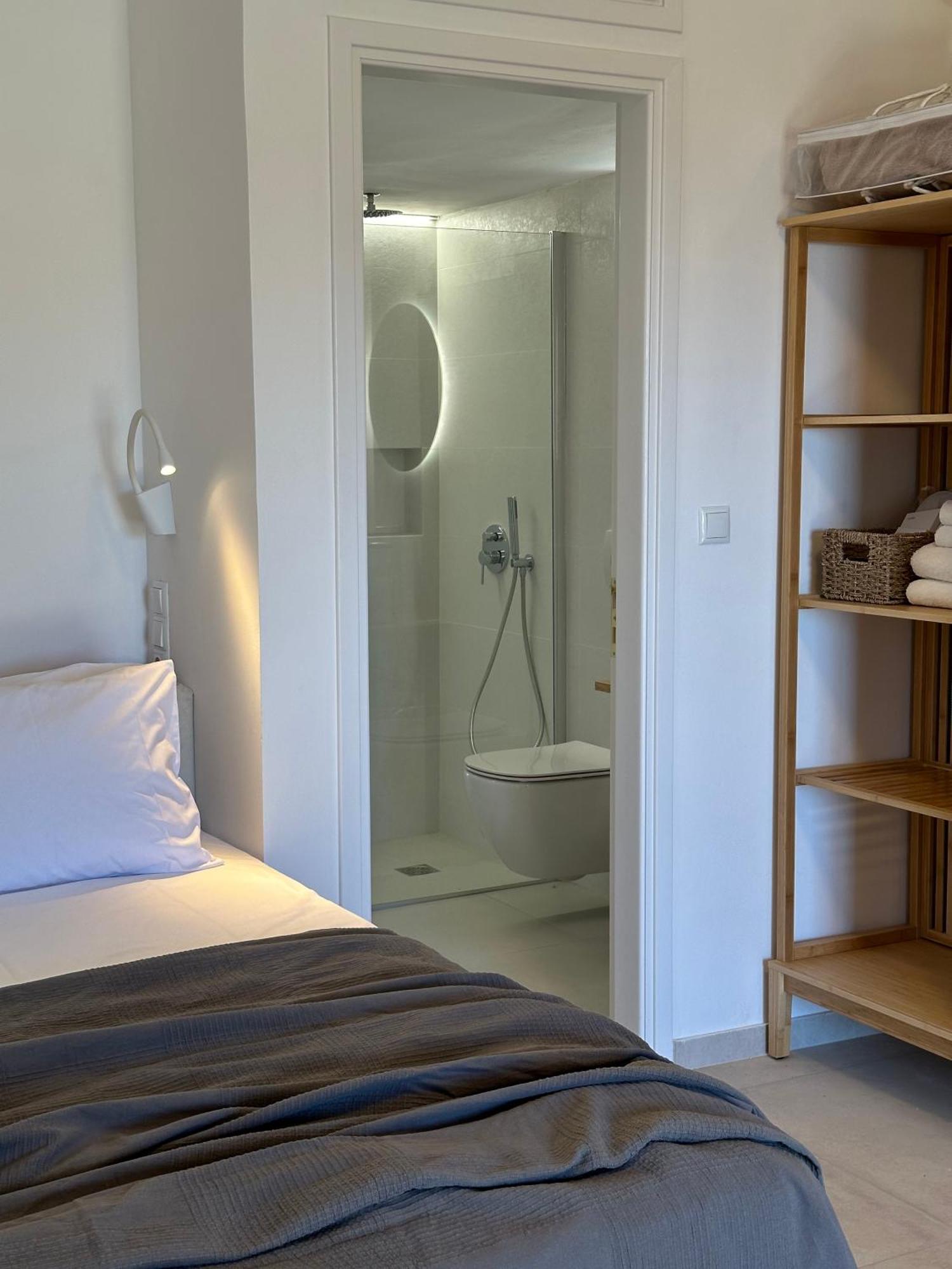Papanestoras Apartments Kardhamili Bagian luar foto